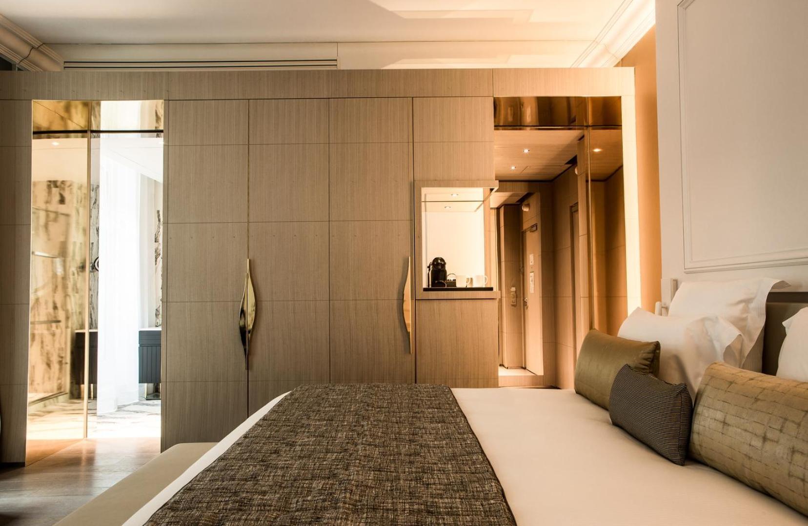 라 클레 샹젤리제 파리 바이 더 크레스트 컬렉션 객실 사진 A room at the Mandarin Oriental, Paris