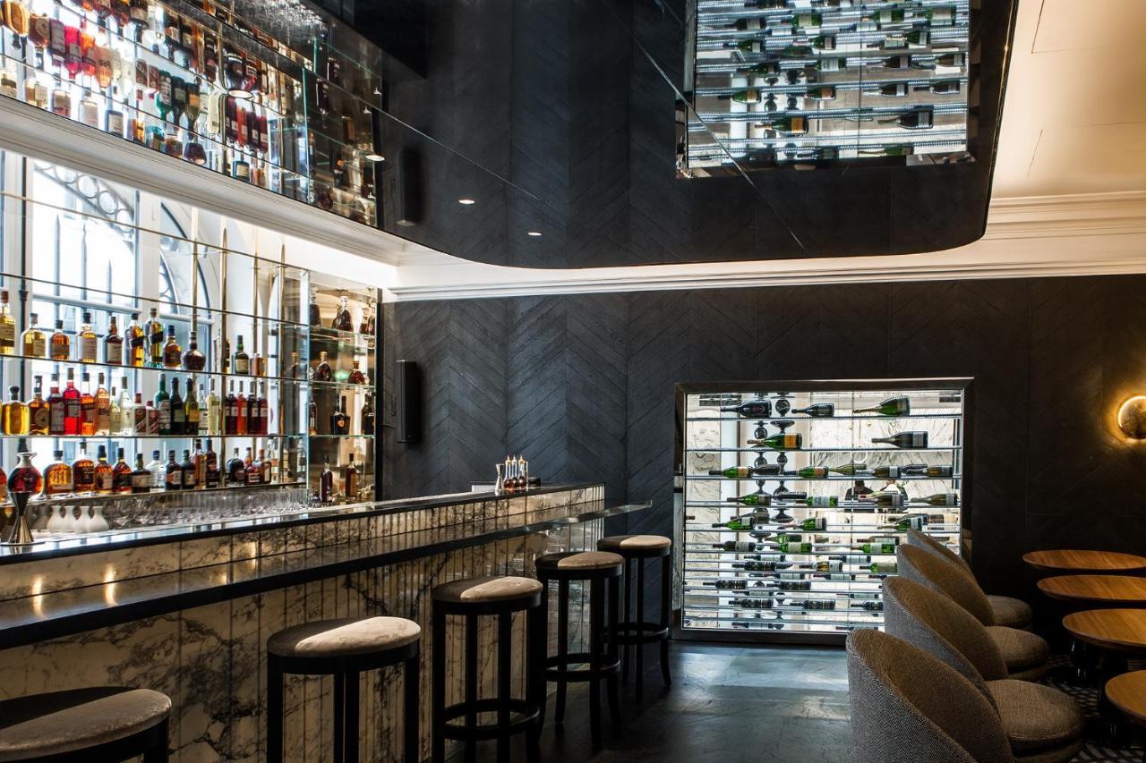 라 클레 샹젤리제 파리 바이 더 크레스트 컬렉션 외부 사진 The bar at the London Edition